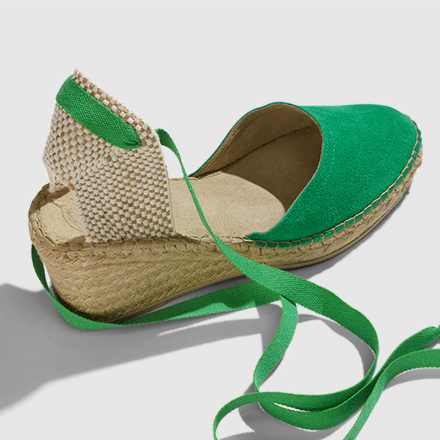 Coral - Emerald Green
